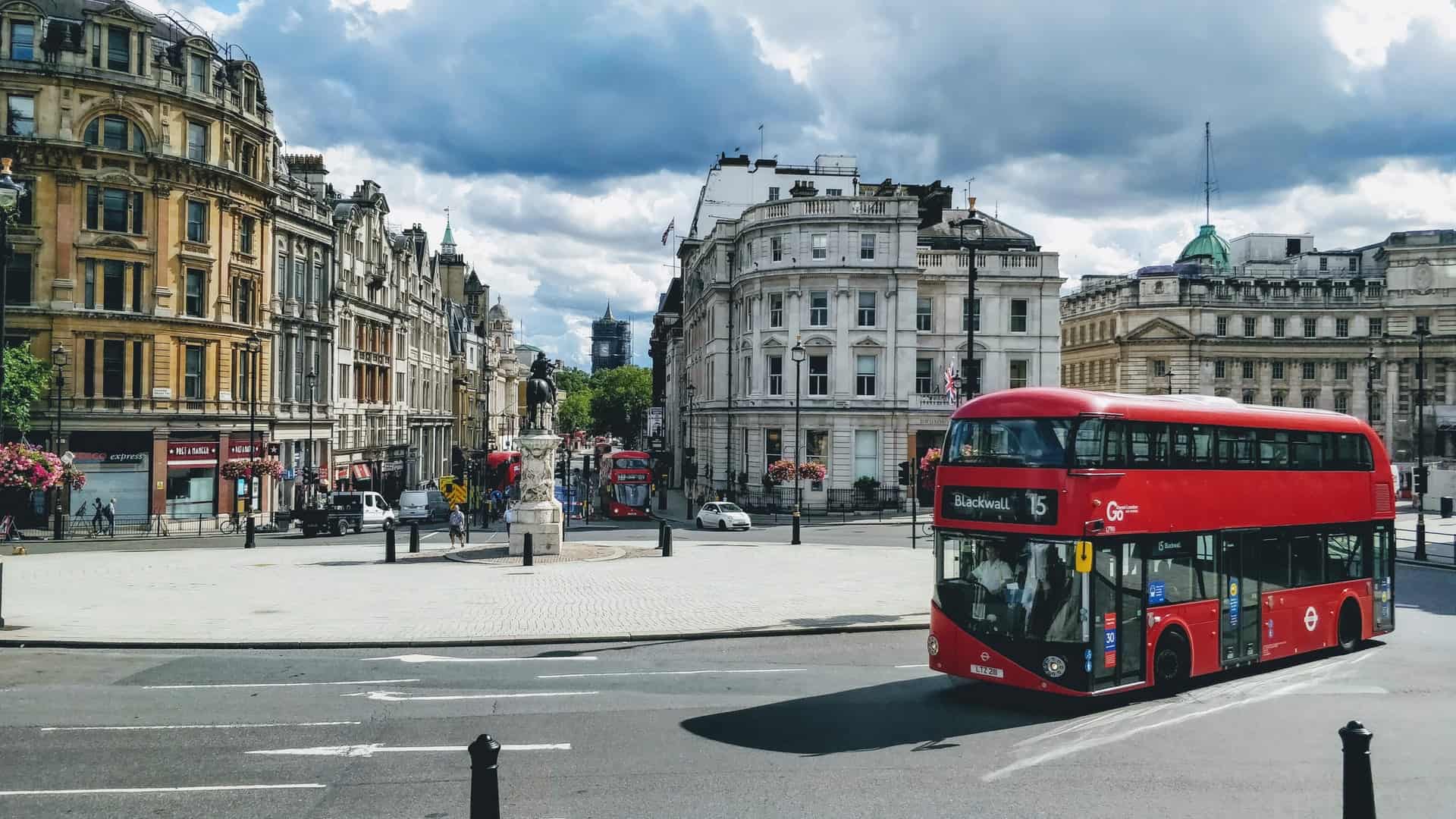 Inglaterra lanzó una declaración de viaje obligatoria para las personas que viajen al extranjero