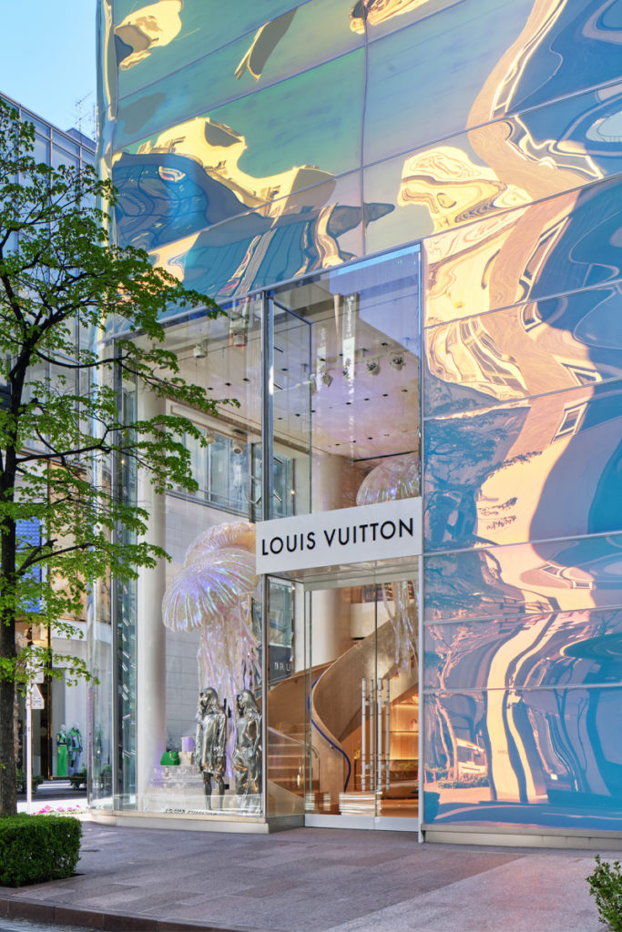 tienda de Louis Vuitton en Tokio