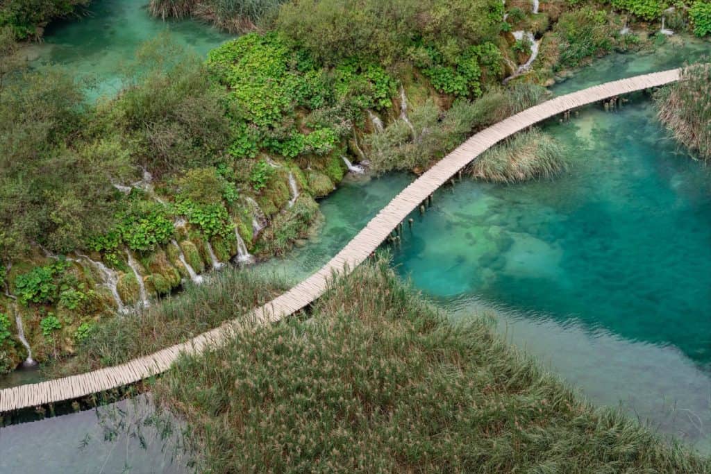 image Lagos de Plitvice nauris pukis acVZwzkT5 4 unsplash 1 1024x683 1