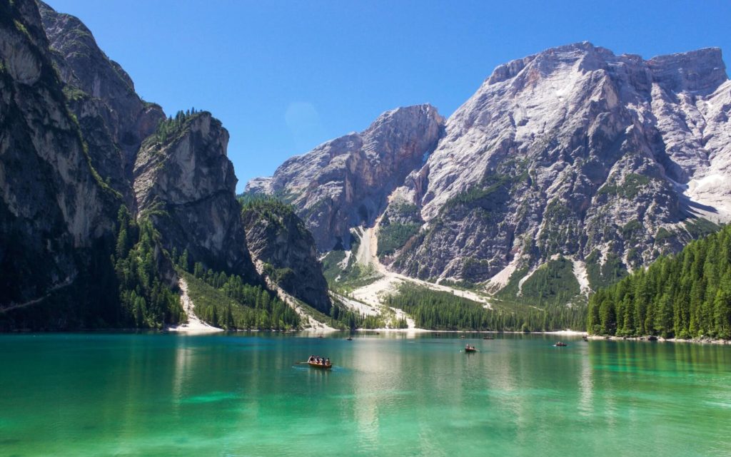 image Lago Braies renato pozzi G4oGYy ZcsQ unsplash 1