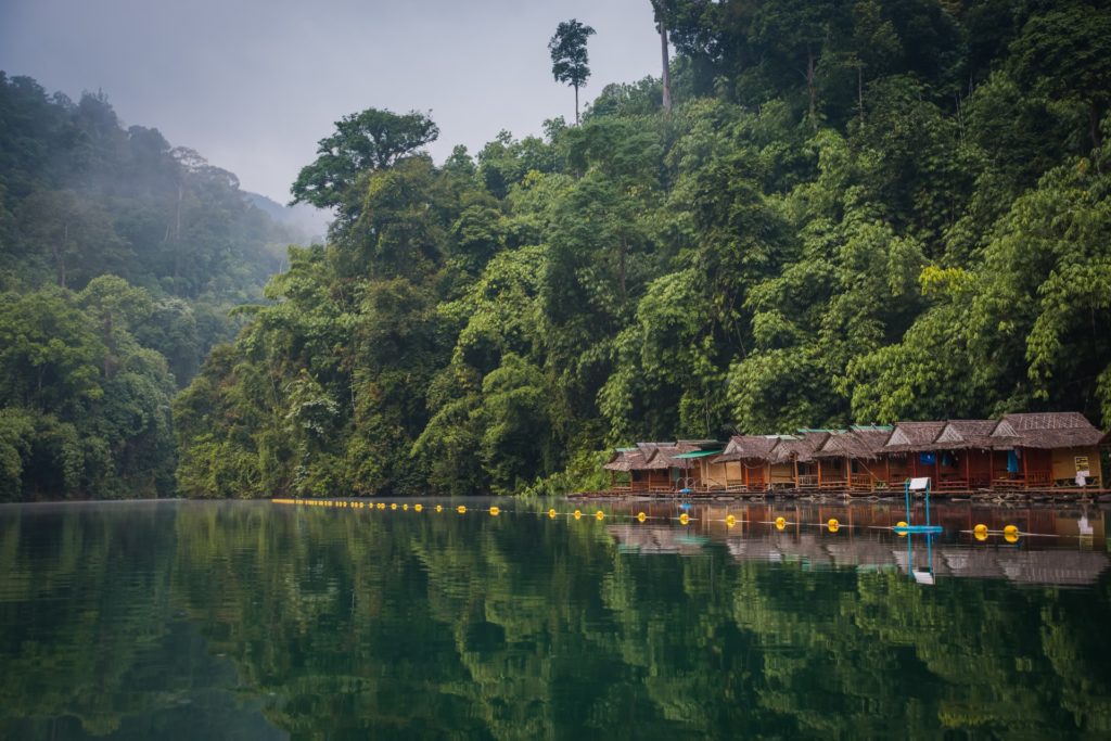 Tailandia lanzó una nueva iniciativa que permite cumplir con la cuarentena desde un yate