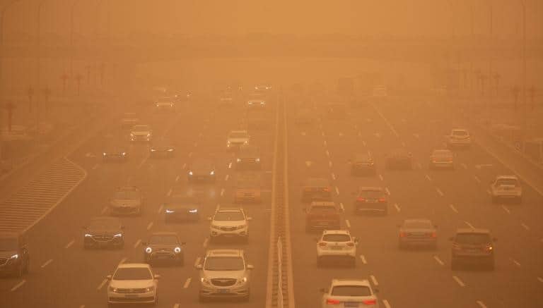 Así se veía Beijing atravesando una de las tormentas de arena más fuertes de los últimos 10 años 