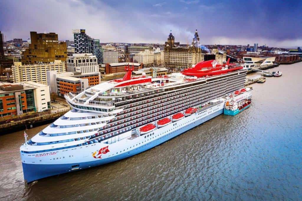 Virgin Voyages se suma a la compañía de cruceros que solicitarán que los pasajeros se hayan vacunado contra el COVID-19 antes de abordar