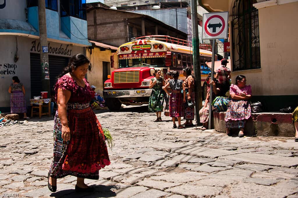 image Lago Atitlán 14325798079 021b390b7e b 1