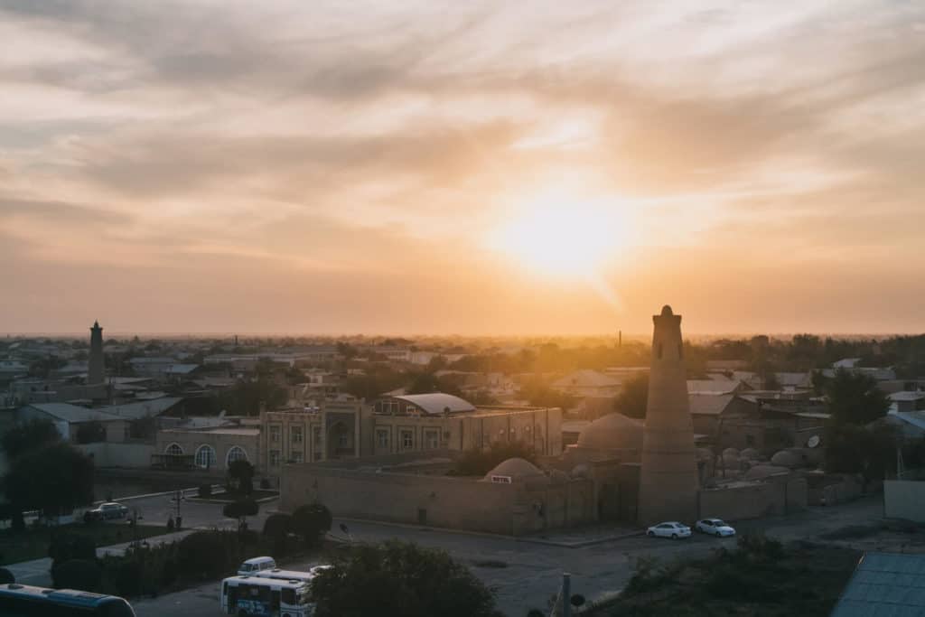 image visitar en Uzbekistán chi lok tsang G47GFgtDt3M unsplash 1