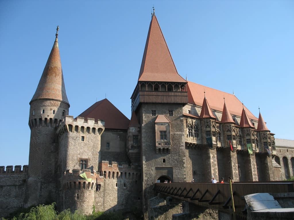 image dracula corvin hunyad castle