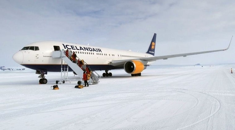 image aeropuerto más extremo del mundo troll airport 2