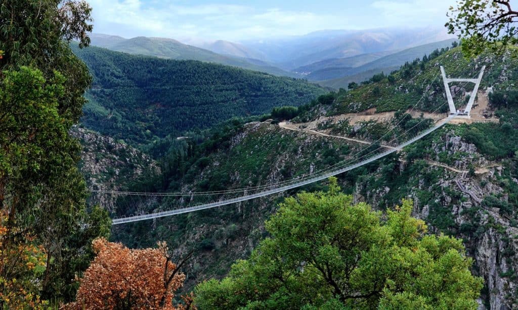 puente colgante peatonal más largo del mundo