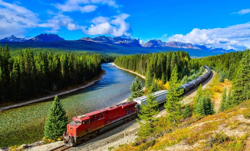 image Recorrer Canadá en tren Diseno sin titulo 32 1