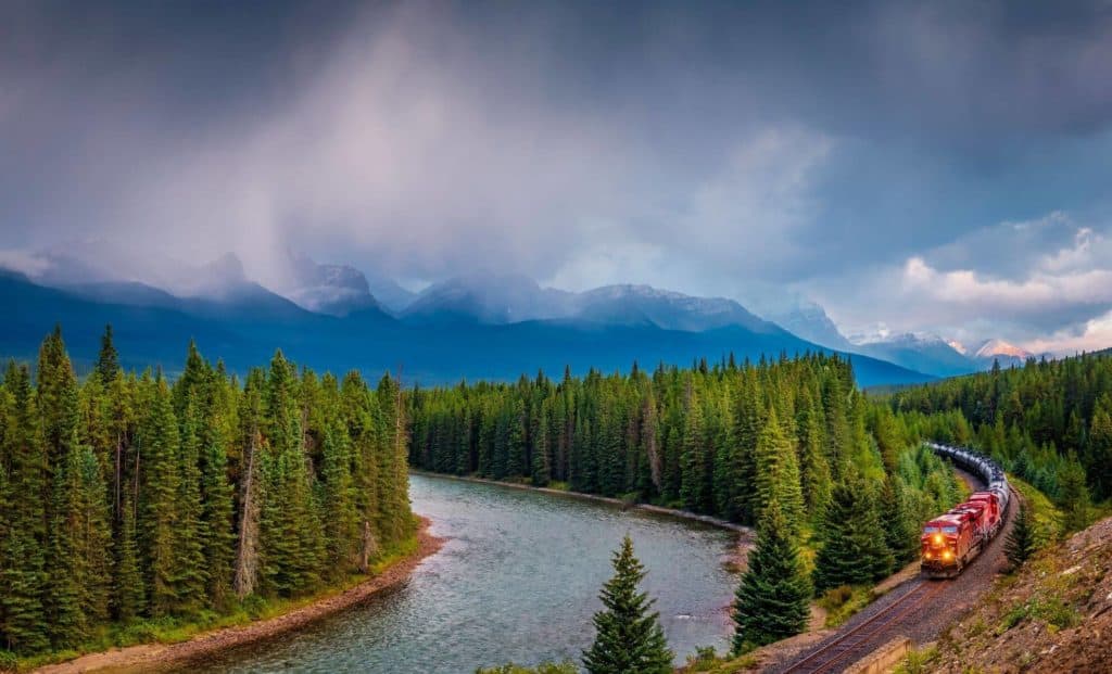 image Recorrer Canadá en tren Diseno sin titulo 33 1