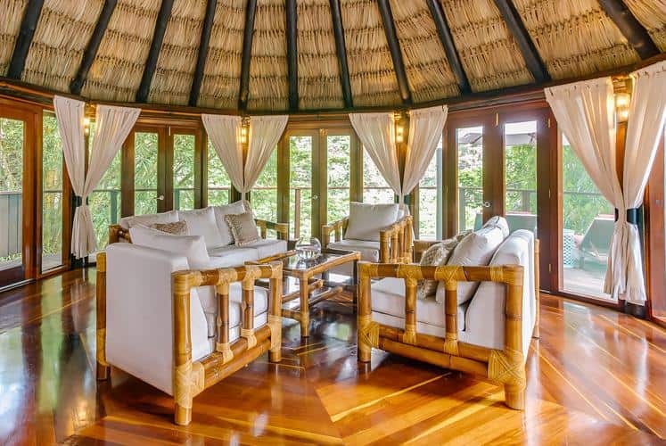 image dormir en el bosque belize treetop jungle villas chaa creek living room 2