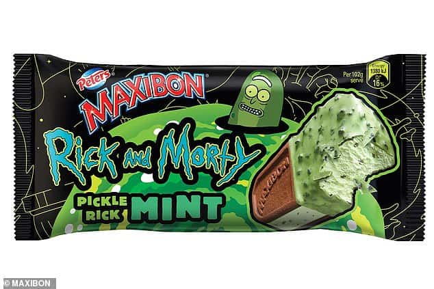 sándwich de helado con sabor a  'Pickle Rick'