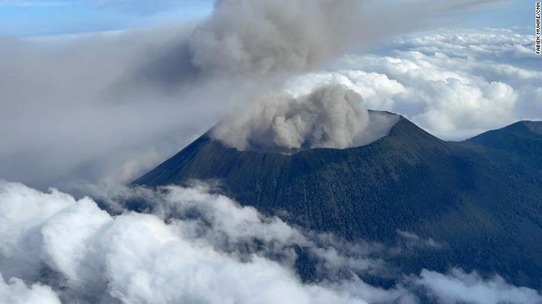 Vista aérea del volcán Nyiragongo