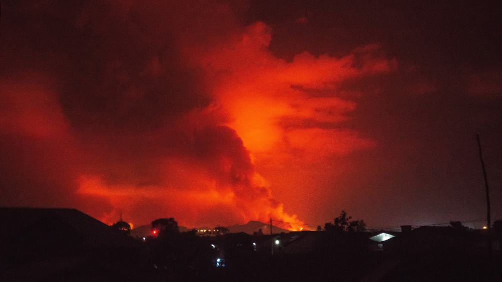 Volcán en erupción