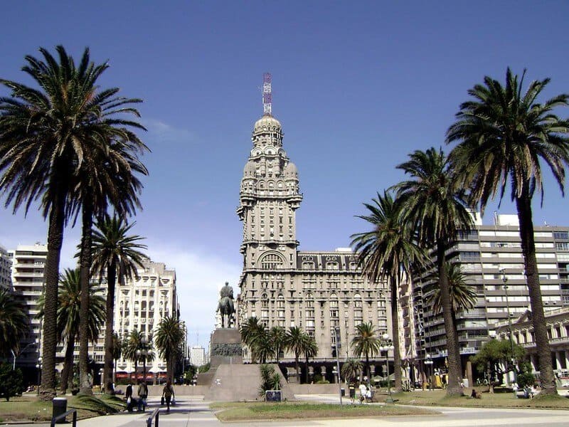 dónde-alojarse-en-Montevideo