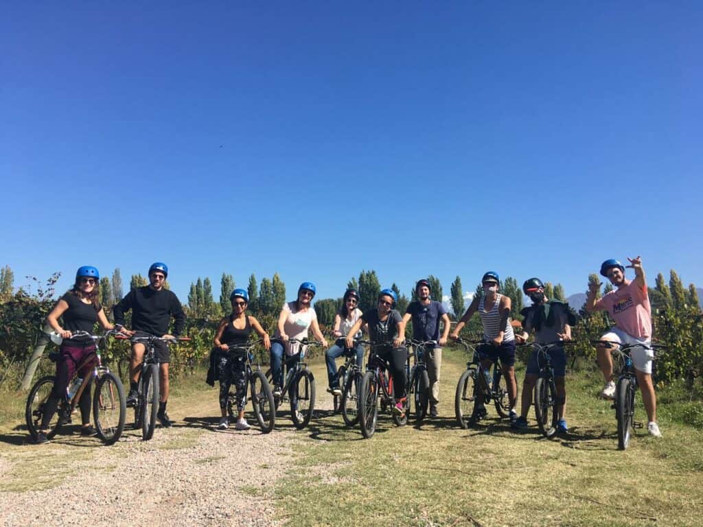 image Recorrer los viñedos de Mendoza en bicicleta Bike por Bodegas tours Mendoza