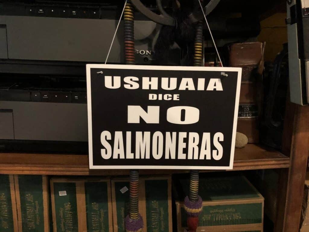 En el Día Internacional del Sushi, un proyecto de ley busca prohibir la Salmonicultura en Tierra del Fuego