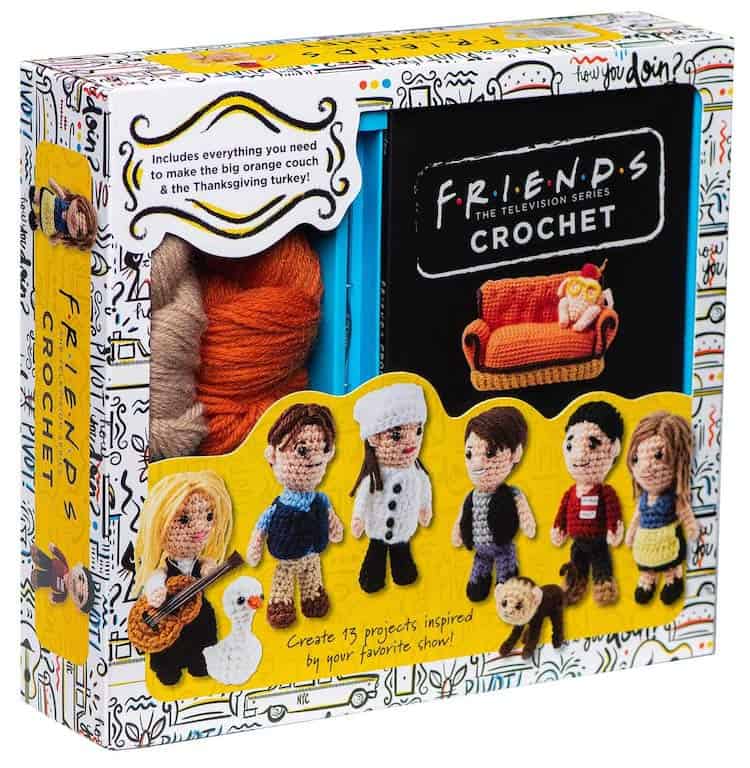 Ahora puedes coser tus personajes favoritos de Friends con este espectacular kit de crochet