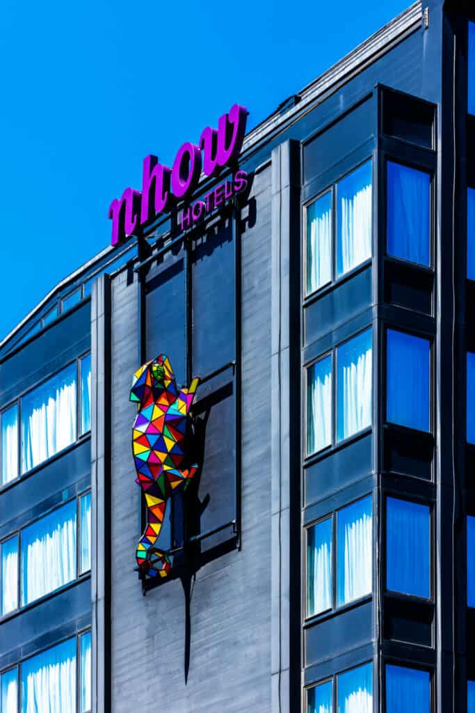 Este nuevo hotel en Bruselas ofrece arte en todas sus expresiones y propone a los viajeros una experiencia única