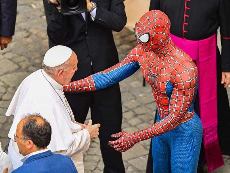 Spider-Man y el papa Francisco