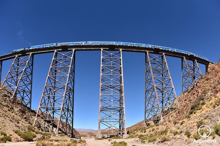 Panorámica del tren de las nubes