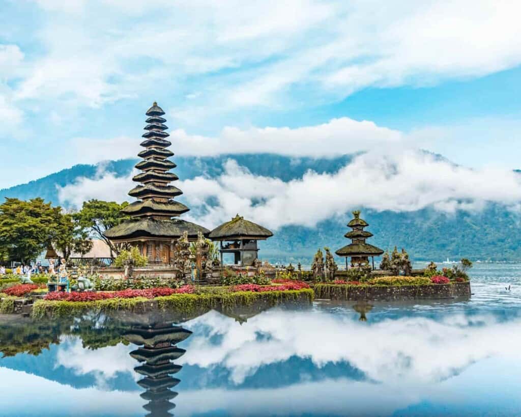 6 destinos de Asia para viajar en familia: Bali, Indonesia