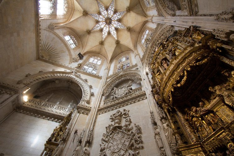 image visitar la Catedral de Burgos como visitar la catedral de burgos horarios