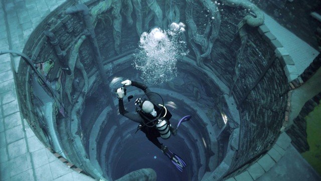 Deep Dive Dubai