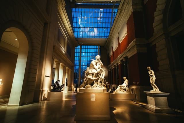 Interior del Museo Metropolitano de Arte de Nueva York