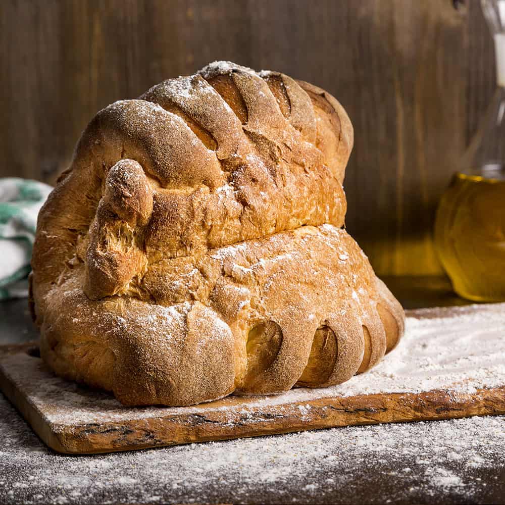 image Qué hacer en Puglia que comer en puglia pan de altamura