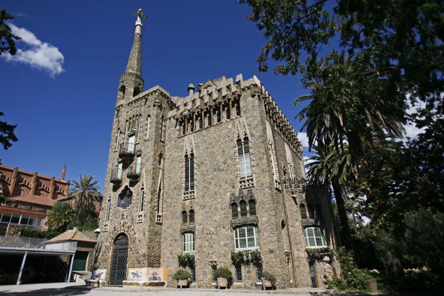 image obras de gaudí en barcelona torre bellesguard obras de gaudi en barcelona