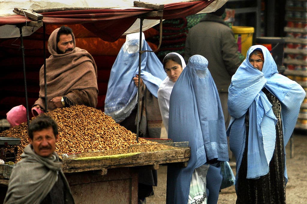 image Afganistán antes de la llegada de los talibanes Afganistan antes de los talibanes 3