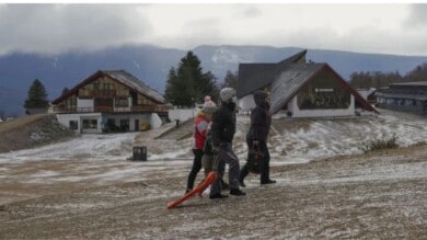 Argentina Indignación y burlas en Tik Tok ante la falta de nieve en los centros de esquí de la Patagonia