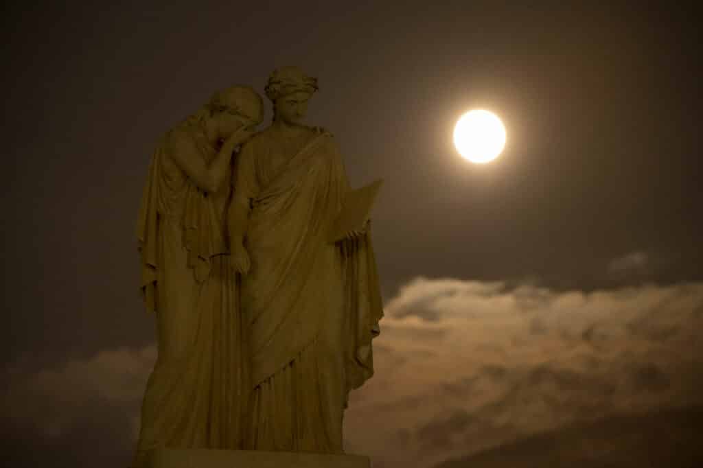 La NASA comparte 6 consejos imperdibles para tomar las mejores fotos de la Luna