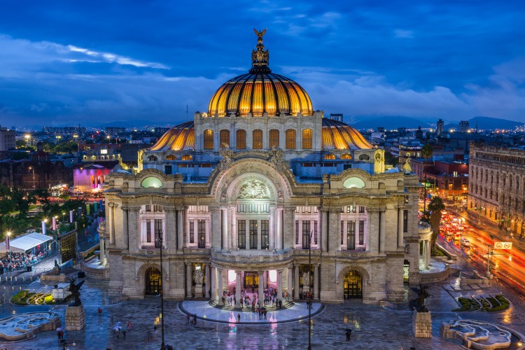 image viaje a Ciudad de México con poco presupuesto palacio bellas artes 1 1