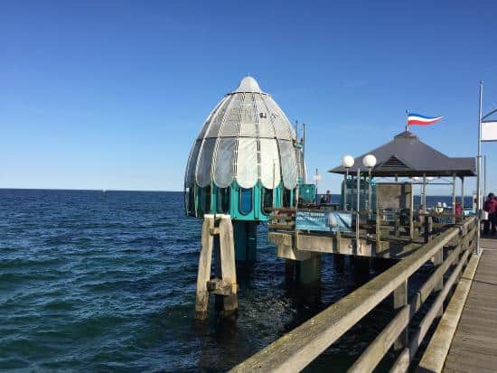 Estos ascensores submarinos en el mar Báltico permiten a los viajeros descubrir las profundidades del océano