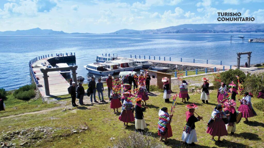 image qué hacer en Puno 10 cosas que no puedes dejar de hacer en Puno y el Lago Titicaca en Peru 3