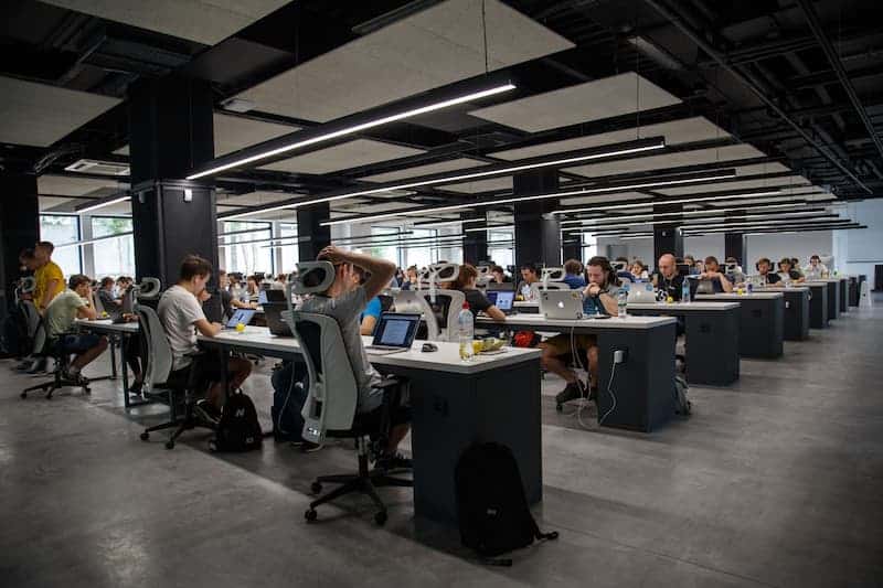 semana laboral Escocia planea probar la semana laboral de 4 días Escocia probará la semana laboral de 4 días