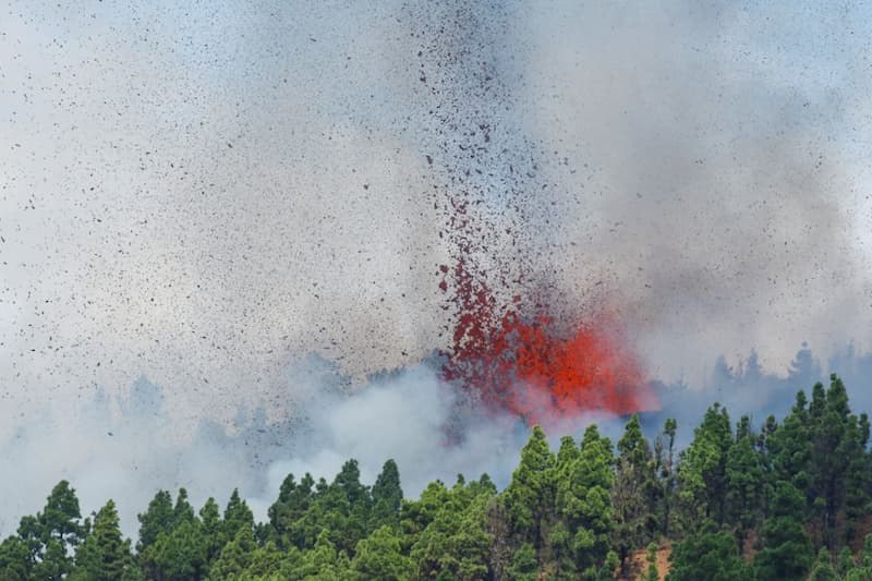 Entró en erupción el volcán de La Palma