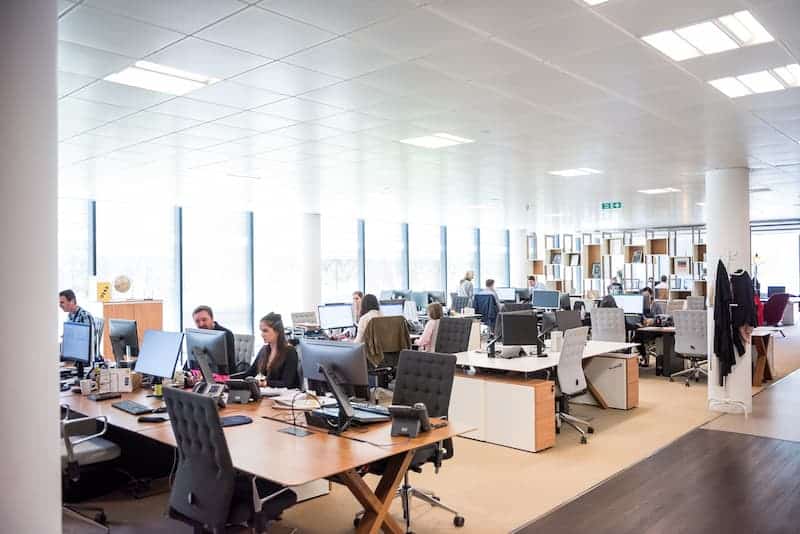 semana laboral Escocia planea probar la semana laboral de 4 días Escocia - Semana laboral 4 días