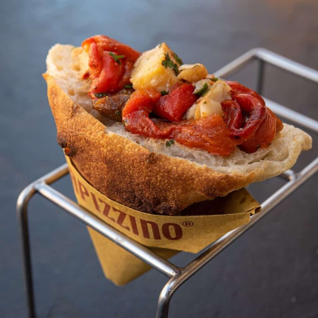 Trapizzino: la comida callejera en Italia que combina pizza y sándwich en una única propuesta gastronómica