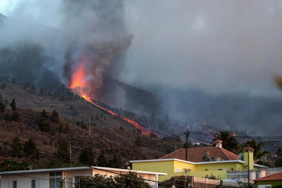 image volcán en La Palma erupcion volcan la palma rafa avero 2