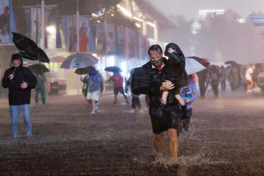 image huracán Ida fuertes lluvias en nueva york estado de emergencia 2