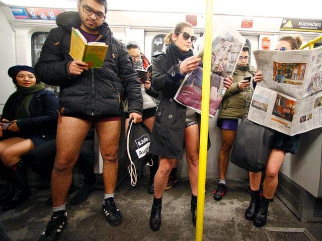 tradición en nueva york subte sin pantalones