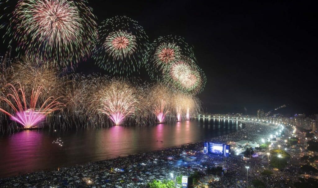 Brasil confirma la vuelta del popular Reveillon con una masiva fiesta para el 31 de diciembre