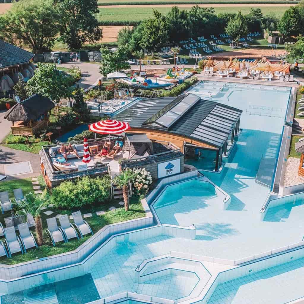 image destinos de Europa para viajar con niños therme erding