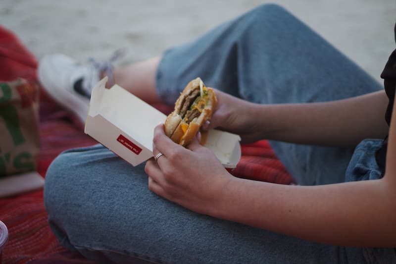 McDonald's lanzó su hamburguesa McPlant