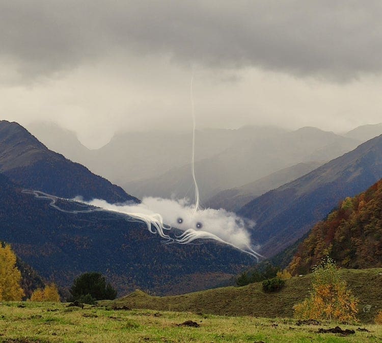 Artista diseña criaturas ilustradas hechas de nubes que invaden paisajes como si fueran fantasmas