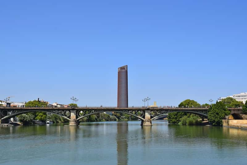 Lugares para ver en Sevilla - Puente de Triana