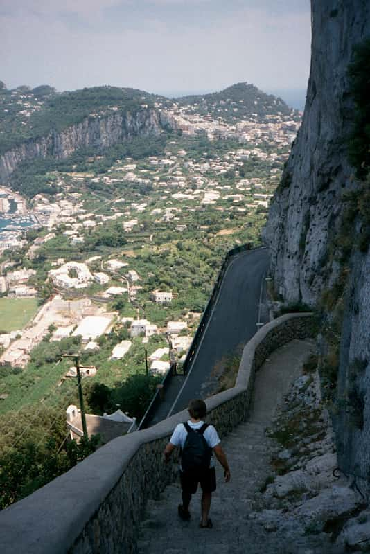 Lugares para ver en la isla de Capri - Escalera Fenicia